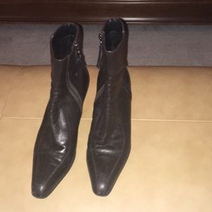 Prada leather kitten heel brown leather boots